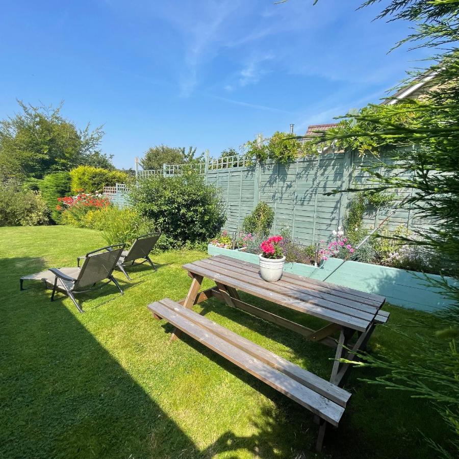 Nettle Bank Bed & Breakfast Lyme Regis Dış mekan fotoğraf